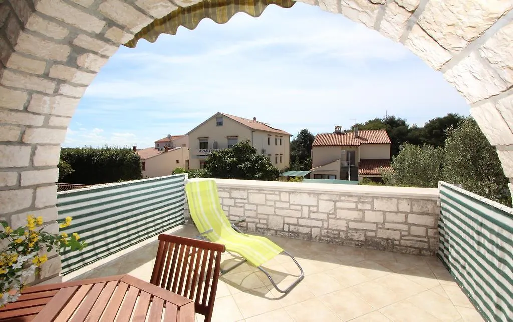 Apartments Monpeloso Rovinj 0*,